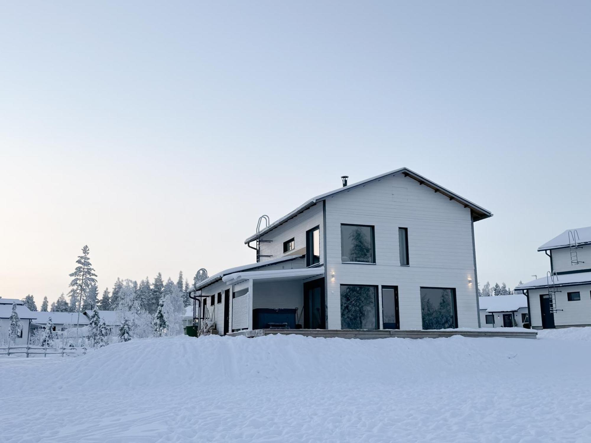 Villa Aurora Рованиеми Экстерьер фото